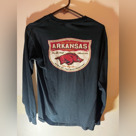 Black Razorback shirt - Picture 2 of 2